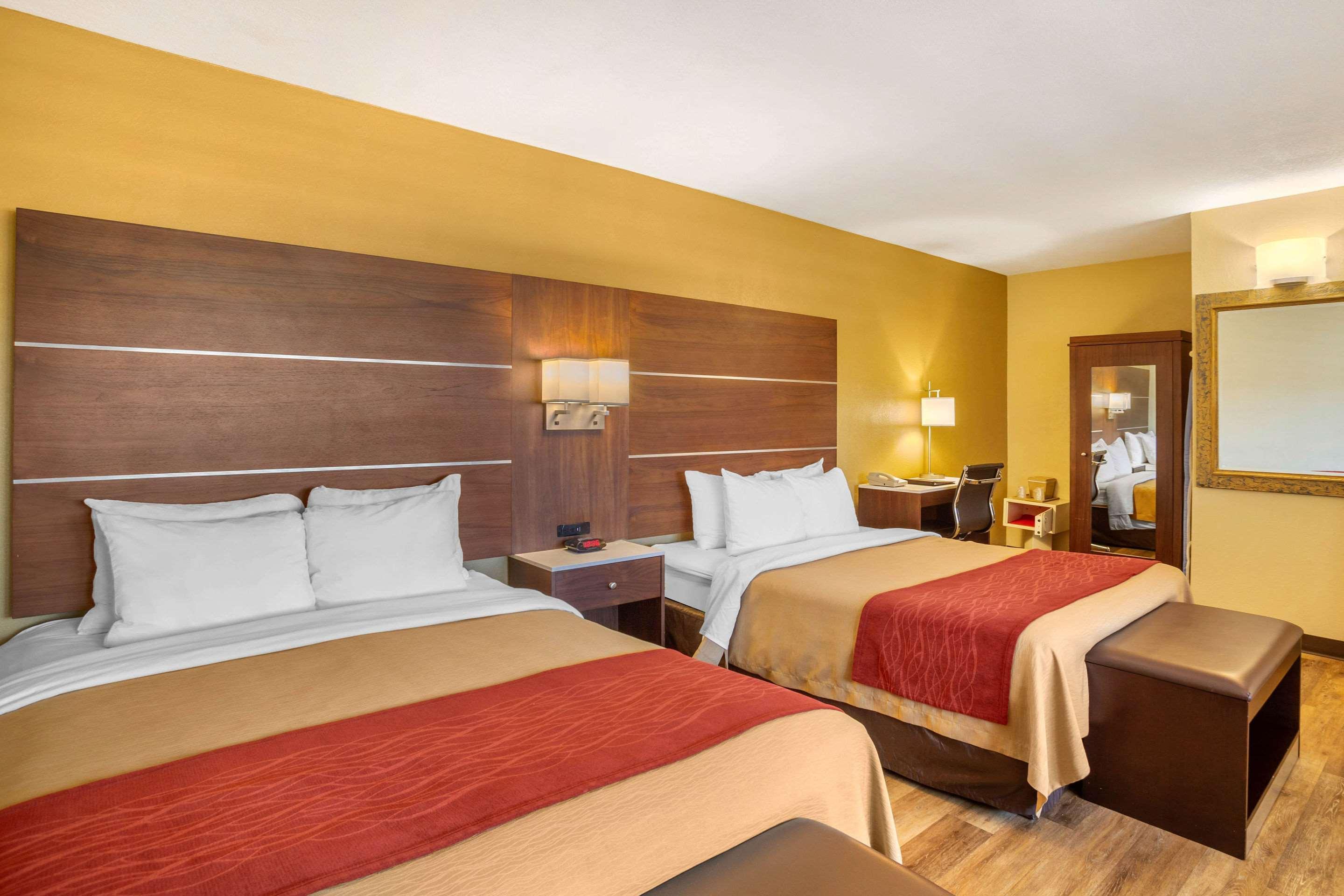 Comfort Inn San Diego Airport At The Harbor Экстерьер фото