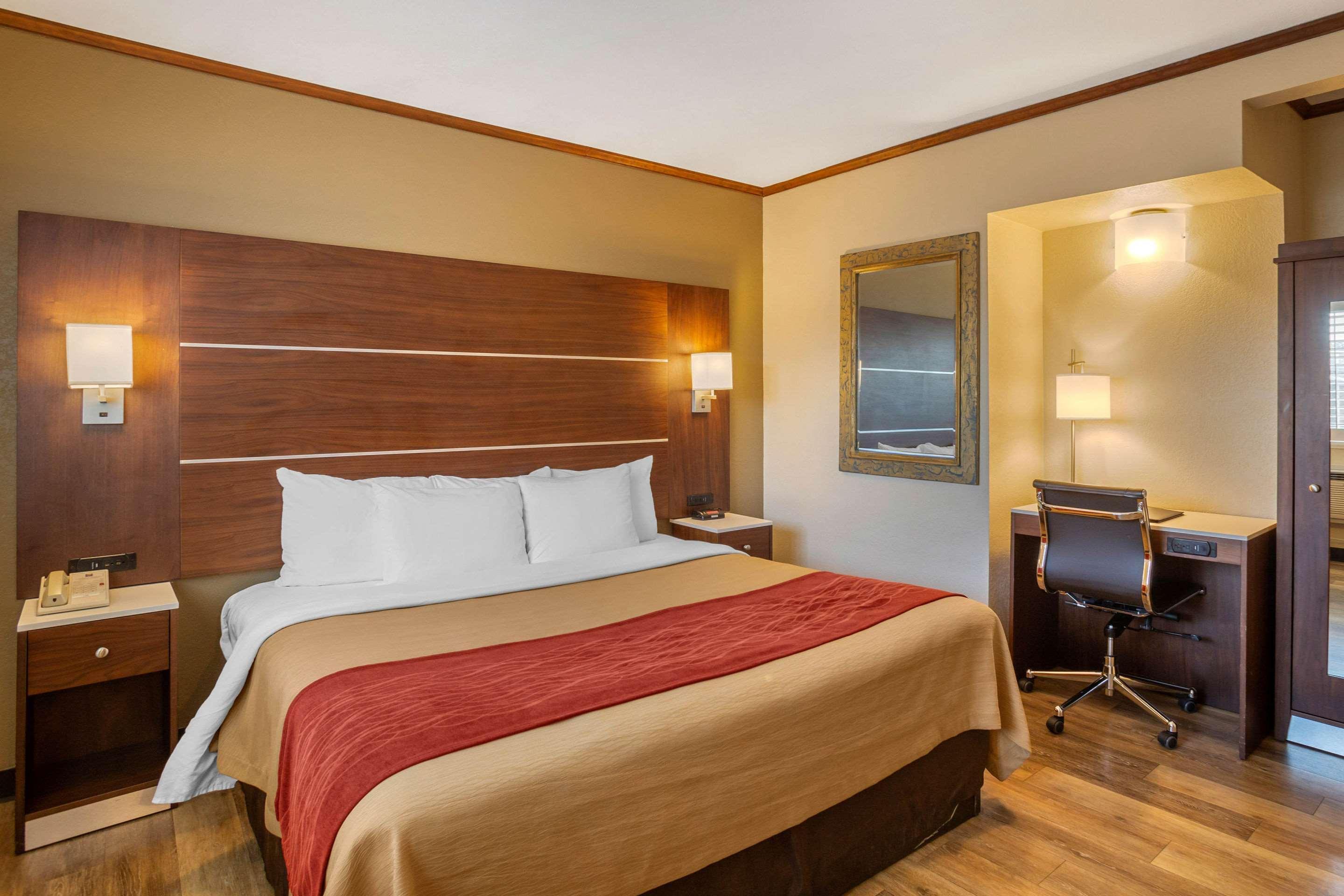 Comfort Inn San Diego Airport At The Harbor Экстерьер фото