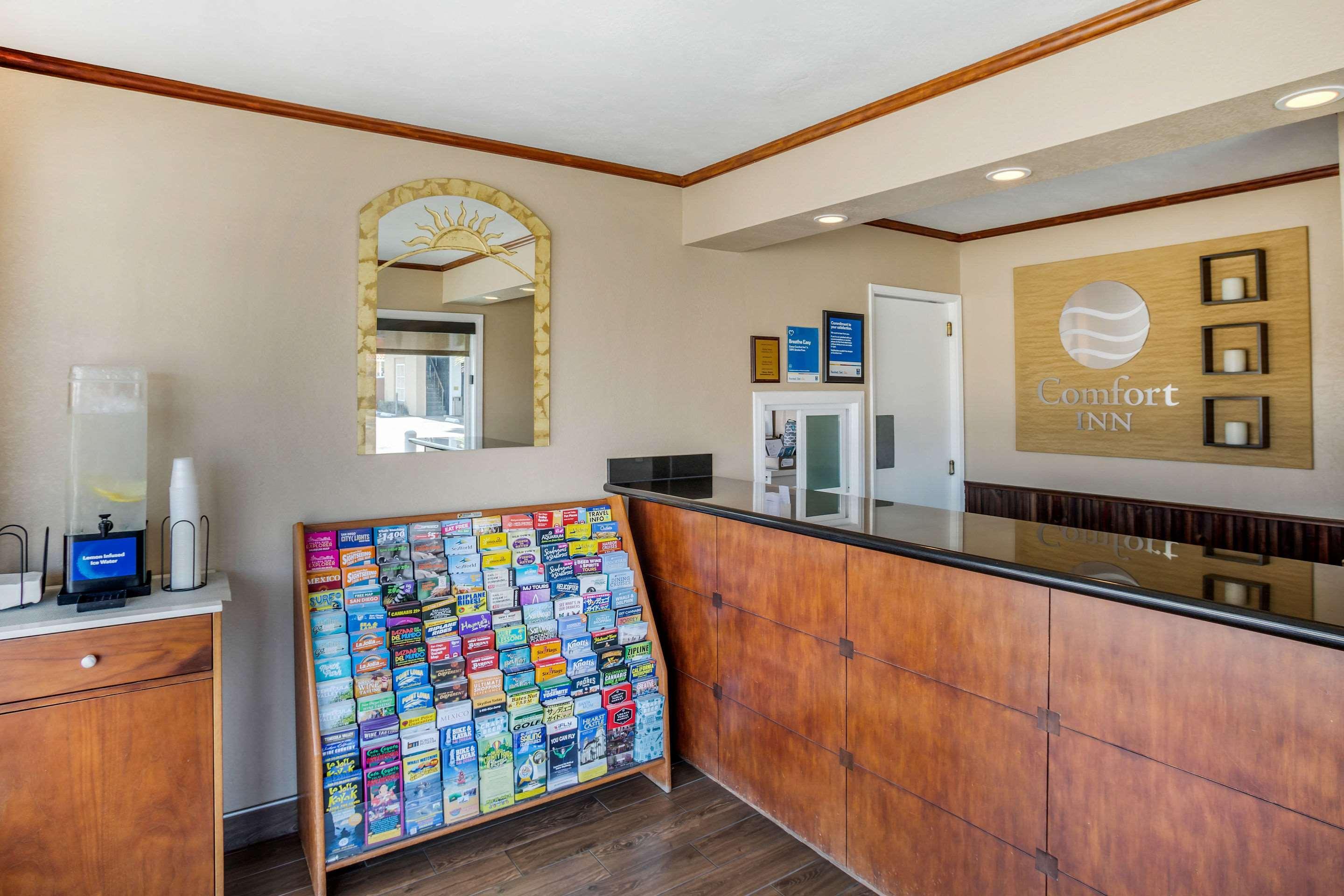 Comfort Inn San Diego Airport At The Harbor Экстерьер фото