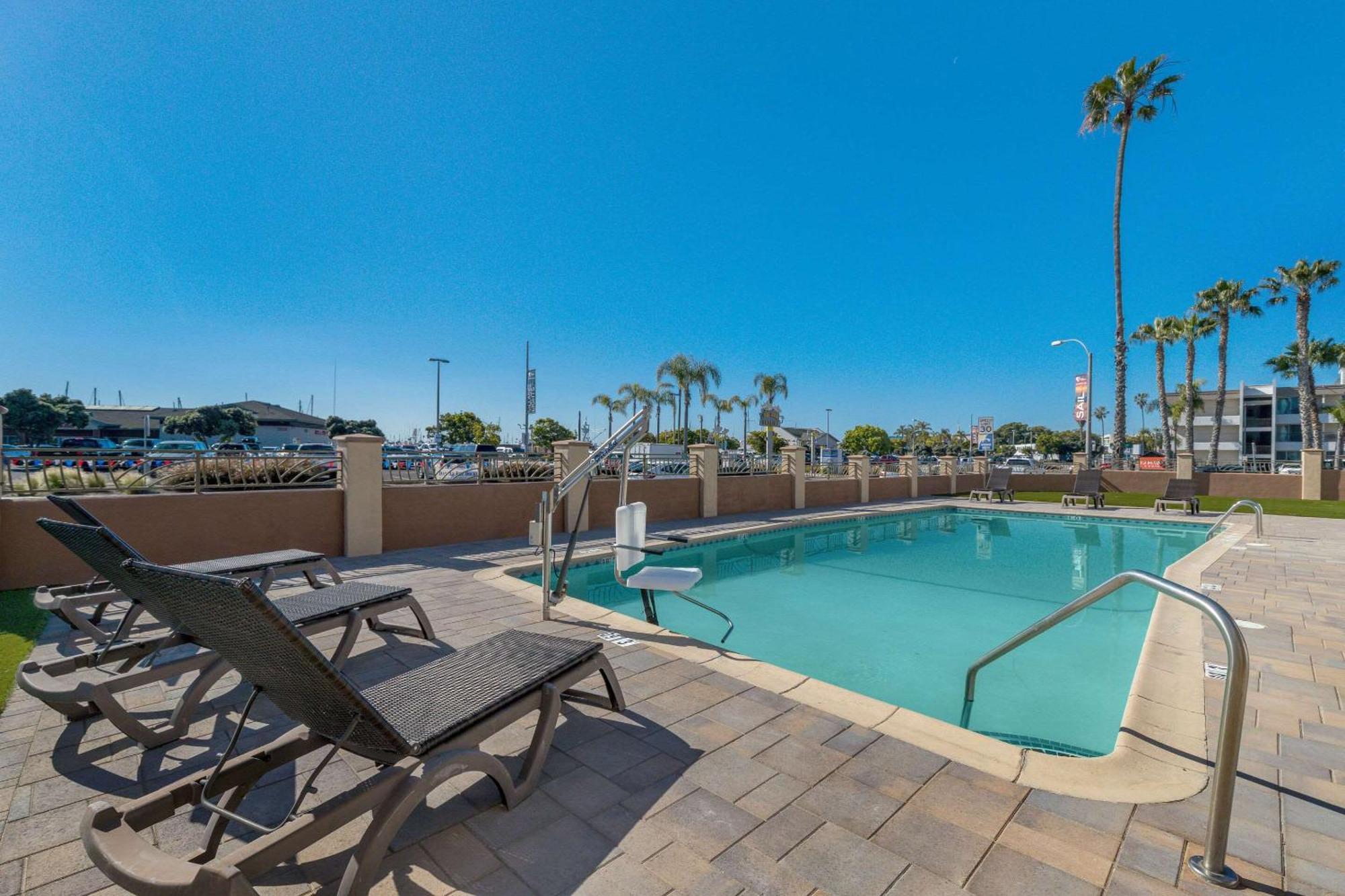 Comfort Inn San Diego Airport At The Harbor Экстерьер фото